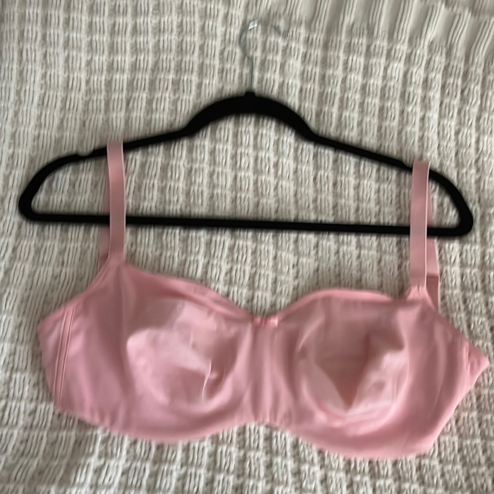 NWT Pretty in Pink Soma bra